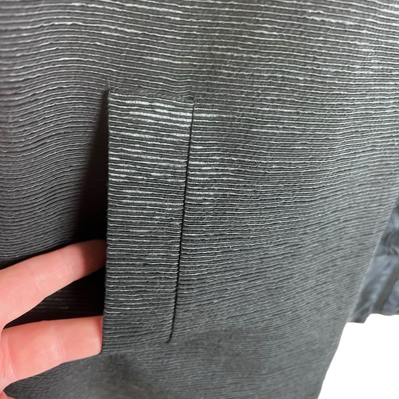 Eileen Fisher Collarless Open Front Textured Black Blazer Jacket Size Petite L - Picture 8 of 16